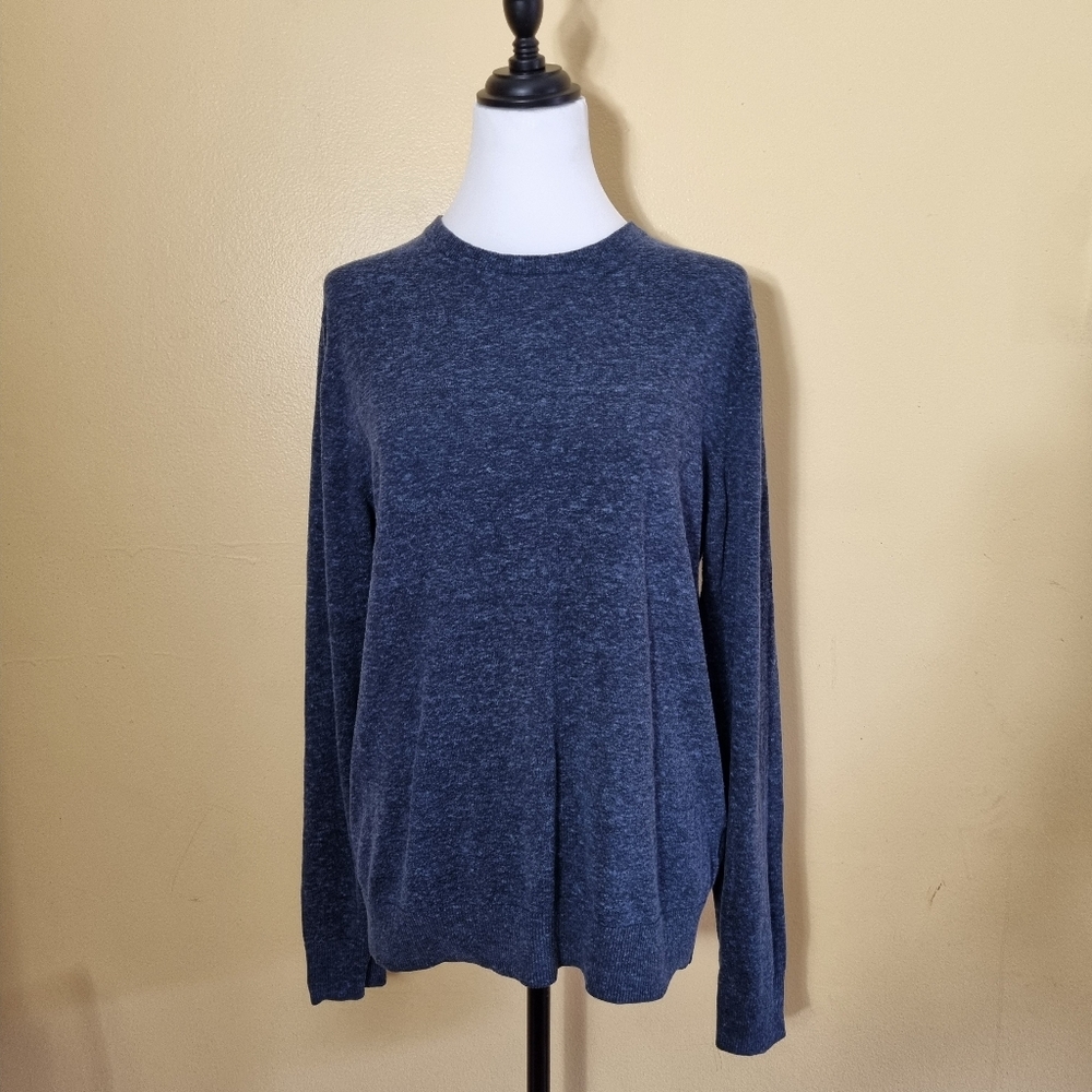 Old Navy  Women&Girls Pullover Sweater Size M Color Navy Blue Used